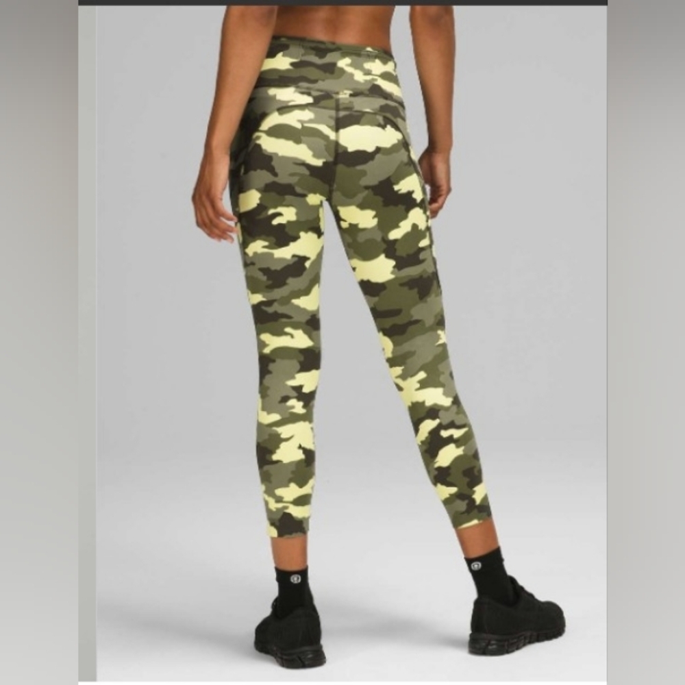 Lululemon Fast and Free High Rise Crop 23"
Heritage 365 Camo Crispin Green Multi - Picture 2 of 10
